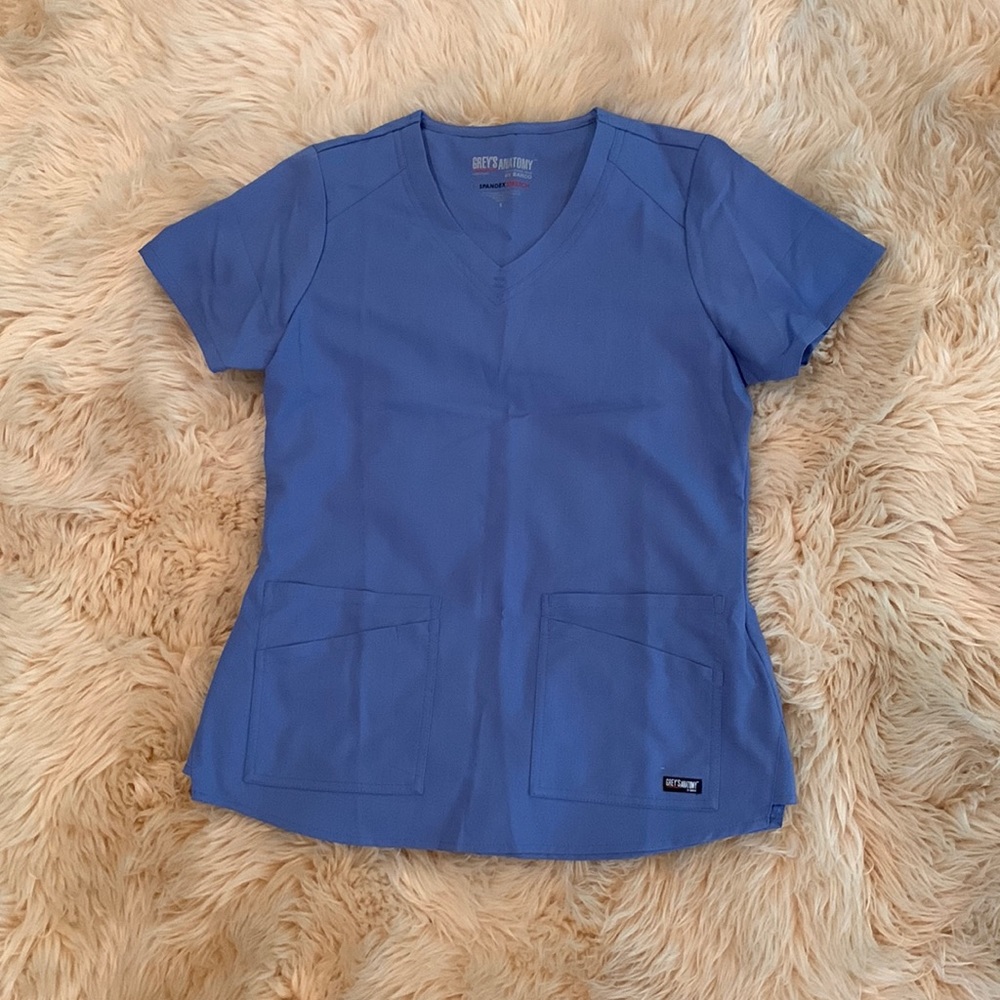 Scrub top